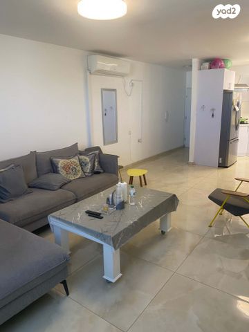 דרך רזיאל 25