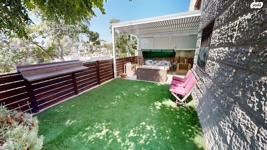 דו משפחתי, שבט בנימין 10, המכבים, גבעת זאב