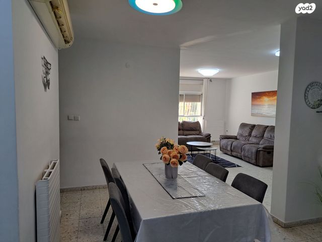 דירה, דרגות 2, נווה מנחם, גבעת זאב