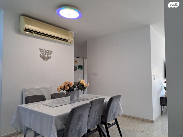 דירה, דרגות 2, נווה מנחם, גבעת זאב