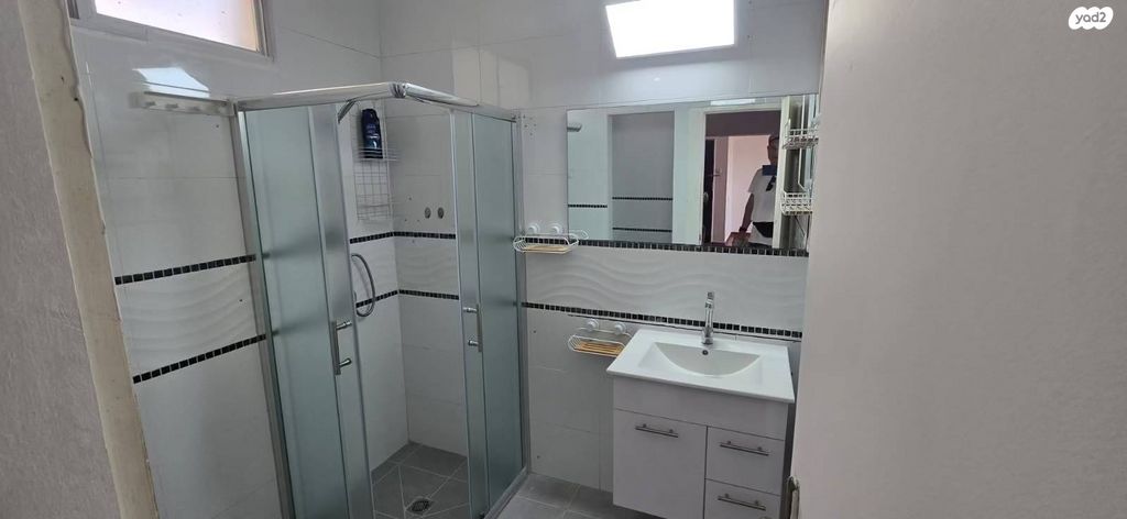 דירה, דוד בן גוריון 243, הראשונים, שלומי