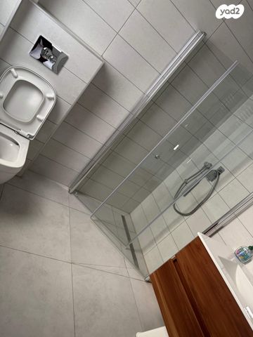 דירה, בורוכוב 3, צפון מערב מרכז העיר, נתניה