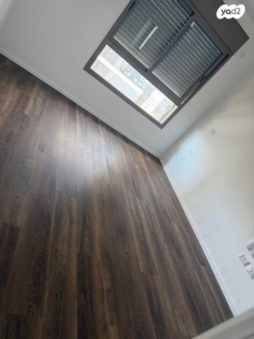 דירה, בורוכוב 3, צפון מערב מרכז העיר, נתניה