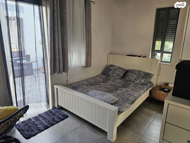 יחידת דיור, שדרות ירושלים 22, מרכז העיר, סביניה, הוותיקה, קרית ביאליק