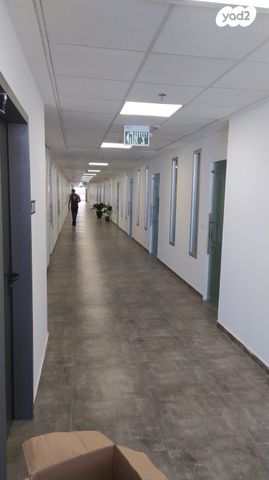 משרדים, הרץ 3, צומת הקריות, חוף שמן, חיפה