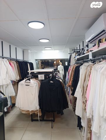 כיכר נוימן 1