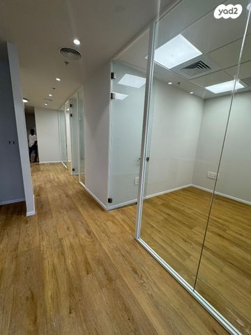 משרדים, משכית 4, אזור תעשיה, הרצליה