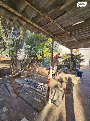 בית פרטי/ קוטג', דגניה, מרכז הישוב, גני תקווה