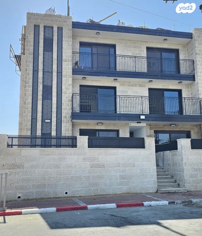 דירה, המכבים, המכבים, גבעת זאב