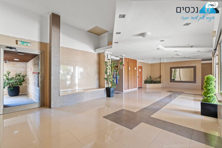 דירה, מגדל המנורה, אבני חן, מודיעין מכבים רעות