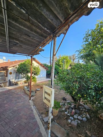 בית פרטי/ קוטג', דגניה, מרכז הישוב, גני תקווה