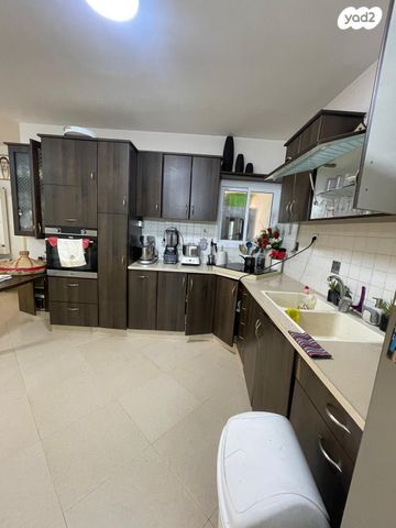 דירת גן, הרב חיים פינטו, גבעת הסביונים, קרית מלאכי