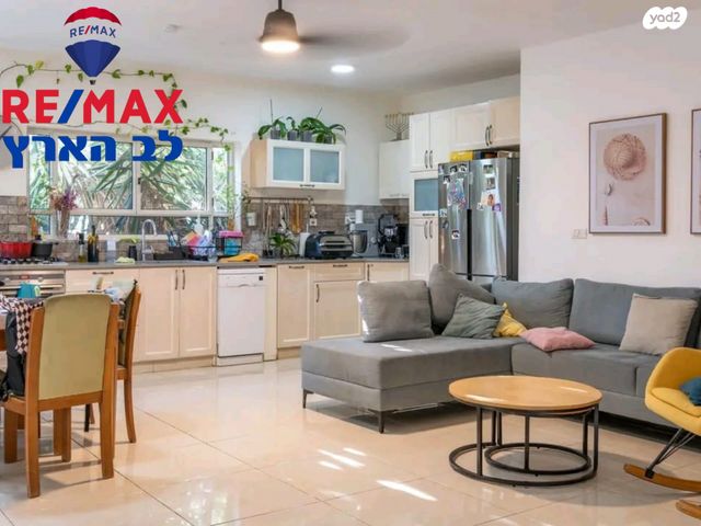 בית פרטי/ קוטג', האורן, ברקן, ברקן