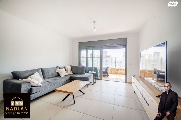 דירה, משה שמיר 1, נווה גן, פתח תקווה