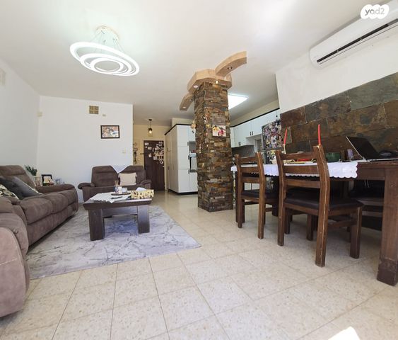 דירת גן, גנות, ספיר, נצרת עילית / נוף הגליל