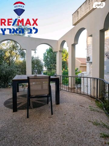 בית פרטי/ קוטג', האורן, ברקן, ברקן