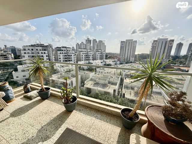 שדרות בן צבי 110