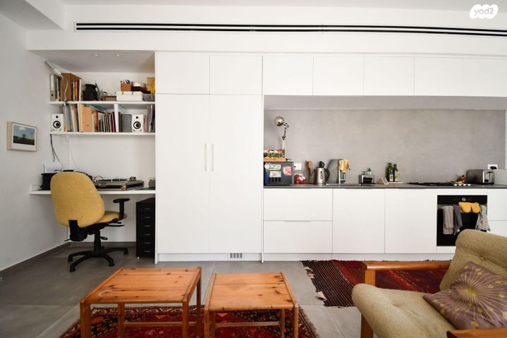 אריה אלטמן 11