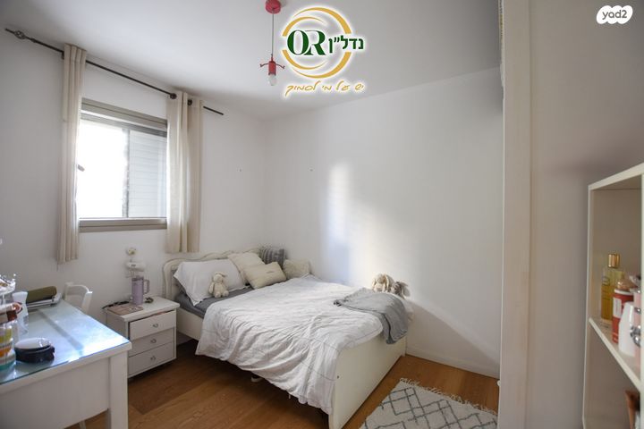 דירה, אלון, רמת השרון