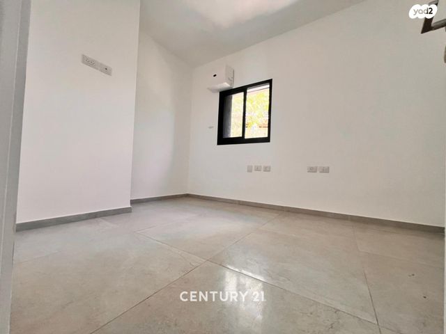 דירה, שדרות בן צבי, נחלאות, שערי חסד, ירושלים