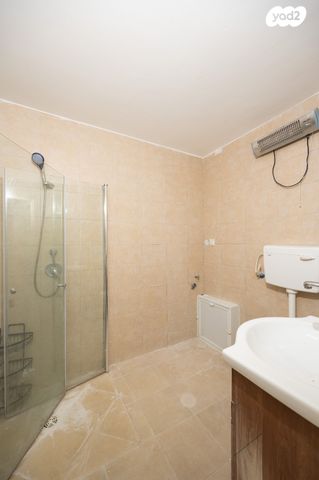 דירה, שלמה בן יוסף 259, ארמון הנציב, תלפיות מזרח, ירושלים