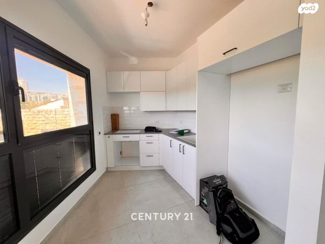 דירה, שדרות בן צבי, נחלאות, שערי חסד, ירושלים