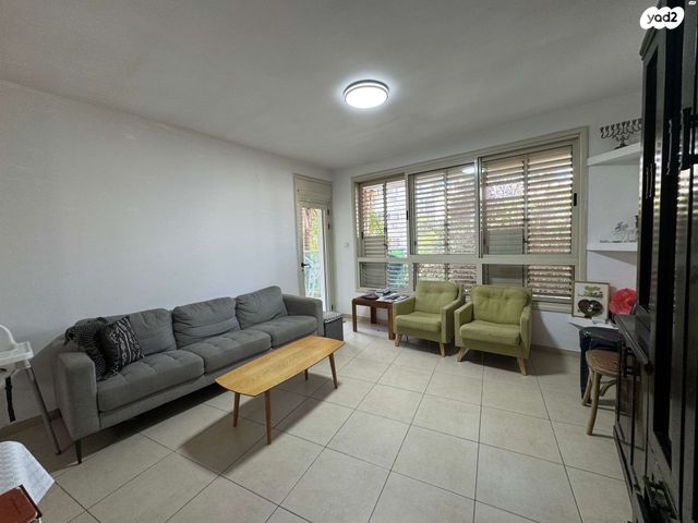 דירה, פתח תקווה