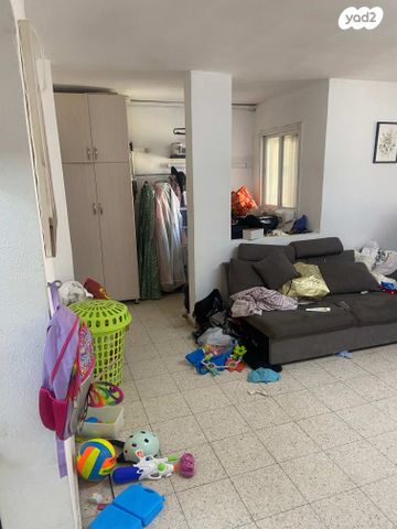 דירה, הרב משולם ראט, קרית הרצוג, בני ברק