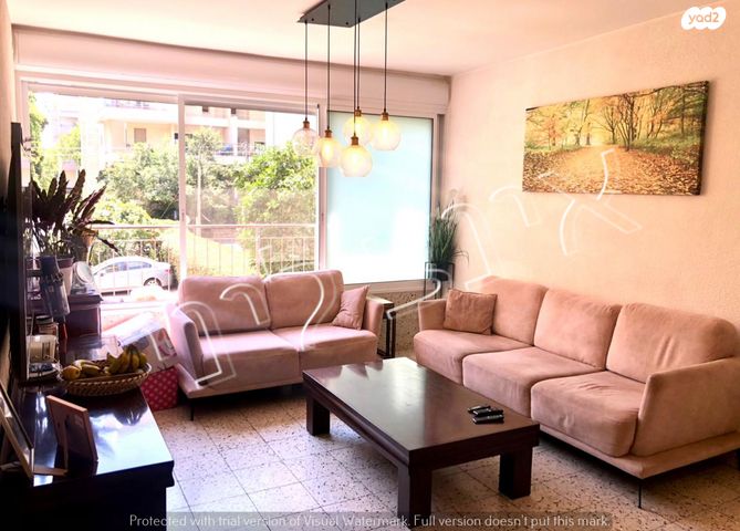 דירה, אברהם קרן, ארלוזורוב, כפר סבא