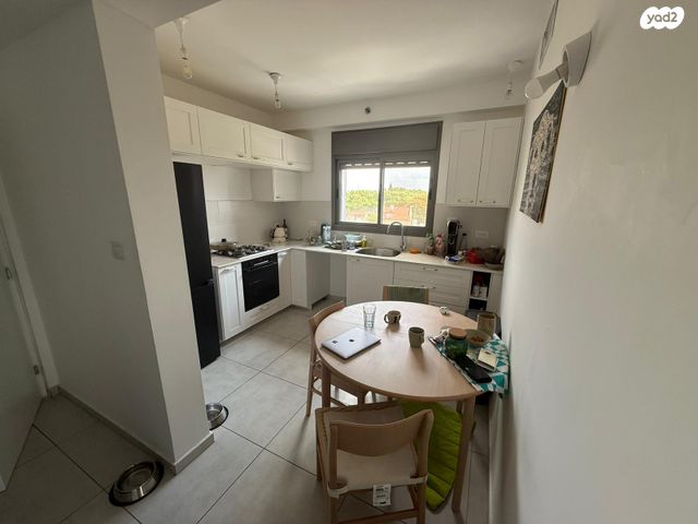 דירה, הגפן, גבעת אשכול, כפר סבא