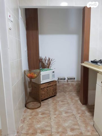 דירה, דרך הארבעה, עכו