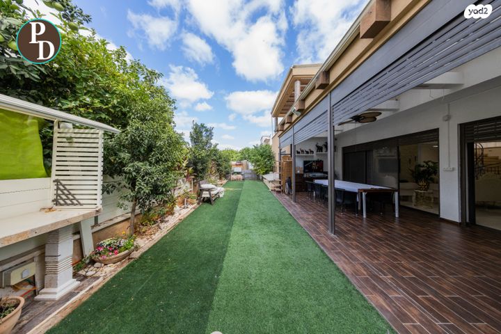 בית פרטי/ קוטג', האלה, פרדסיה, פרדסיה