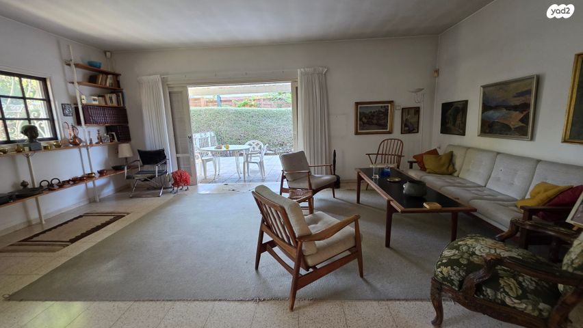 בית פרטי/ קוטג', ערוגות, נווה מגן, רמת השרון