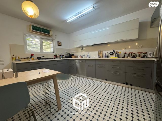 דו משפחתי, רמת חן, רמת גן