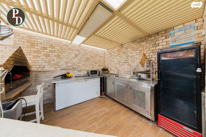 בית פרטי/ קוטג', האלה, פרדסיה, פרדסיה