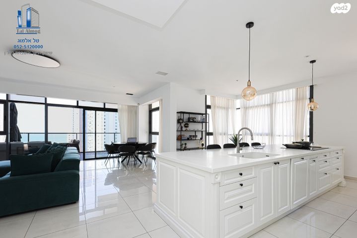 דירה, דודו דותן, עיר ימים, נתניה