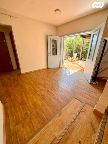 בית פרטי/ קוטג', גזית, גילון