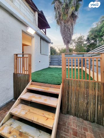 דירת גן, הכותל המערבי, שכונה א', באר שבע