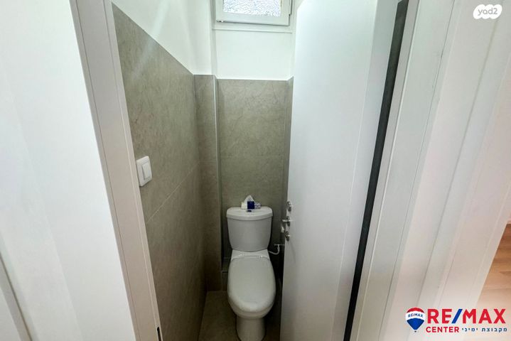 דירה, יחזקאל דנין, לב העיר, בת ים