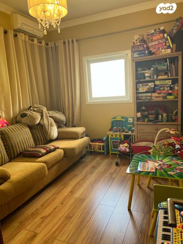 בית פרטי/ קוטג', חטיבת קרייתי, רמב"ם, ראשון לציון