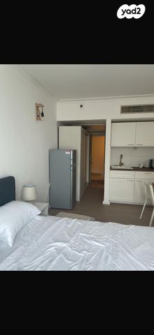 דירה, דוד אלעזר 10, חוף הכרמל, חיפה