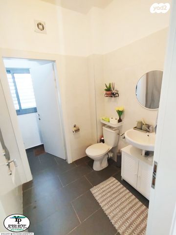 דירה, אנפה, הרכס, עתלית