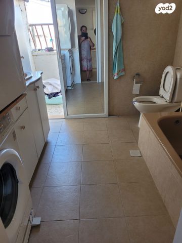 גג/ פנטהאוז, יריחו, קרית שרת מערב, חולון