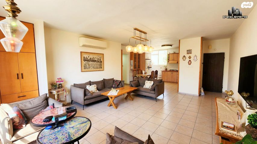 דירה, המייסדים, עיר, מרכז העיר, נהריה