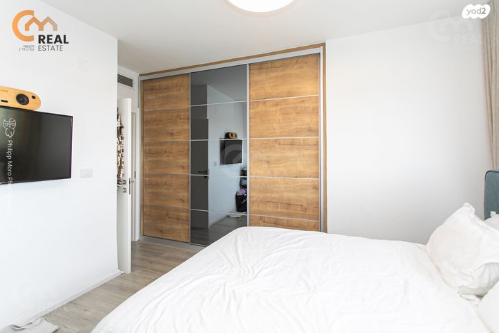 דירה, שדרות יצחק שמיר, גלי כרמל, טירת כרמל