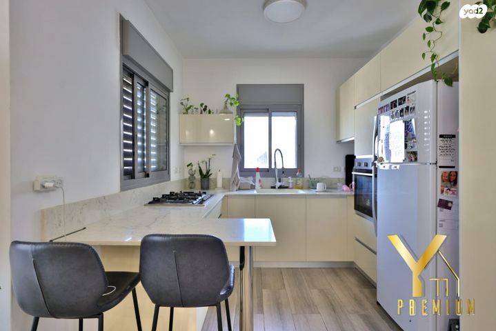 גג/ פנטהאוז, שדרות וייצמן, מוצקין הותיקה, קרית מוצקין