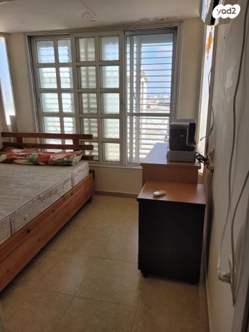 גג/ פנטהאוז, יריחו, קרית שרת מערב, חולון