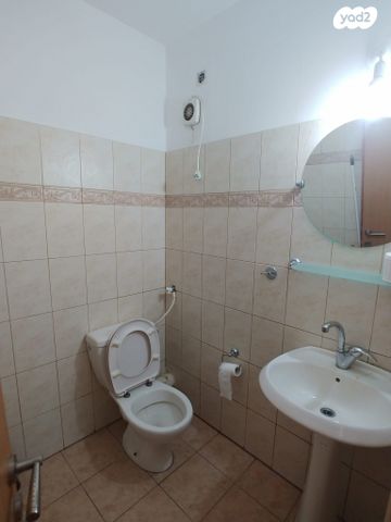 דירה, האורן, מישור הגפן, אופקים