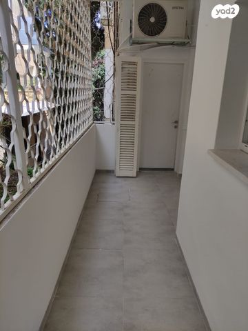 דירה, בר גיורא 29, הדר עליון, חיפה