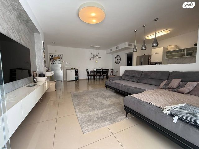 דירה, ההתיישבות, מרום ראשון, ראשון לציון